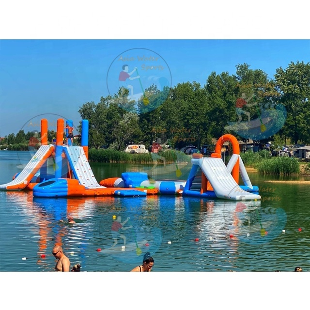 Aquatic Sports Equipment - 湖でのウォータープレイ用、大人と子供向けの屋外商業用水上スポーツ用フローティングウォーターパーク、インフレータブルアクアパーク