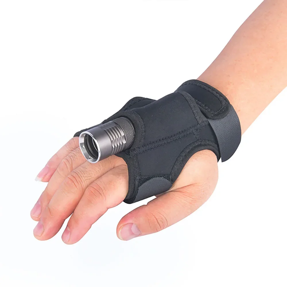 スキューバダイビング LED 懐中電灯ホルダーライトリストア - Underwater Flashlight のレビューと価格